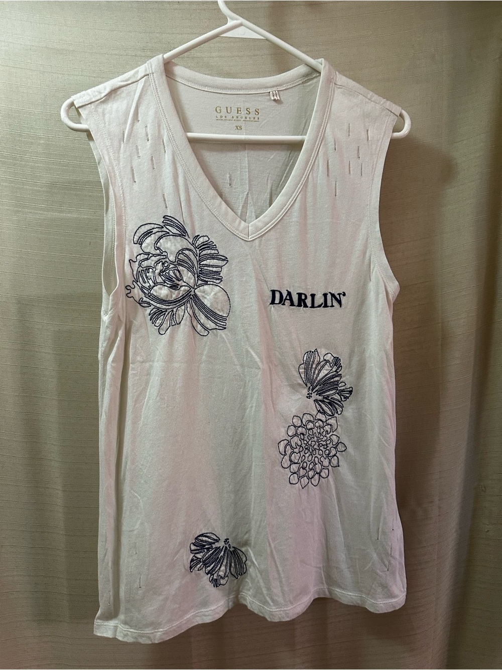 GUESS Los Angeles Darlin Floral Embroidered Distressed V Neck Tank Top Y2K